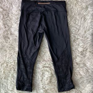 Lululemon Black Camo Leggings (Size 4)